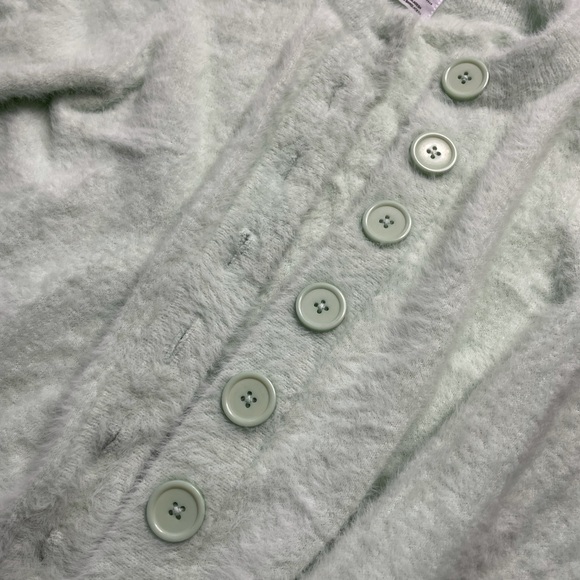 Teal cropped button up long sleeve, fuzzy, size small, great condition - Picture 3 of 5